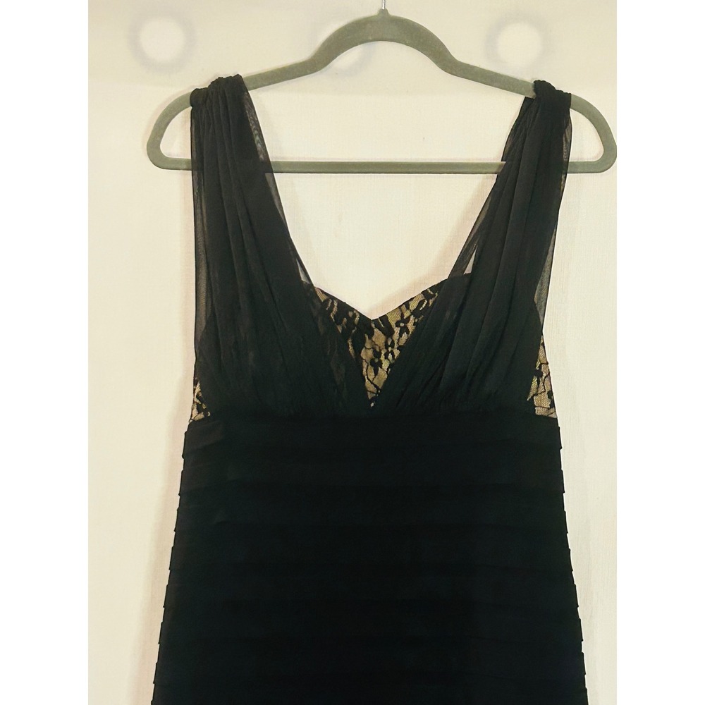 Black Lace Tiered Bandage Cocktail Dress Sleeveless V-Neck Evening Gown